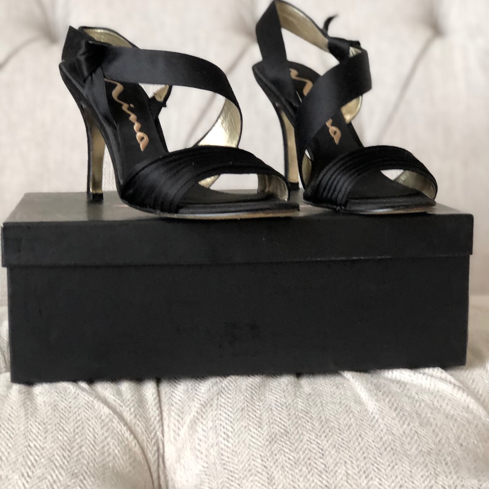 Classic black formal dress heal